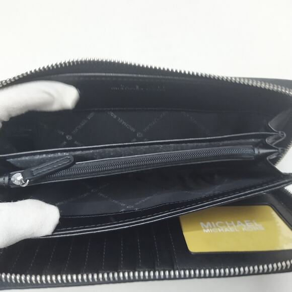 Michael Kors Jet Set Travel Black Pebbled Zip Around Long Wallet -NWT $298 - Picture 11 of 16